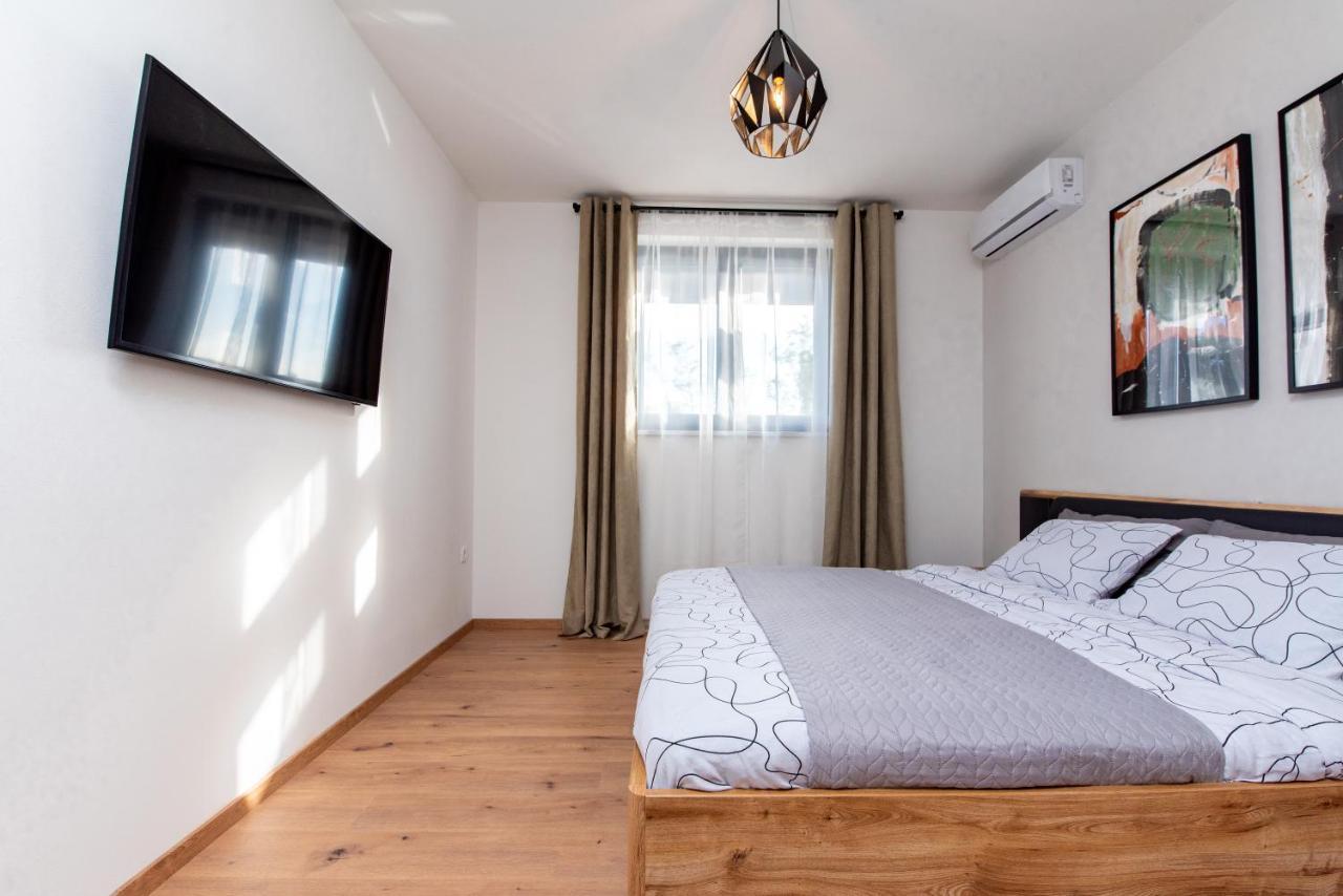 Villa Zara Santalezi Exteriér fotografie