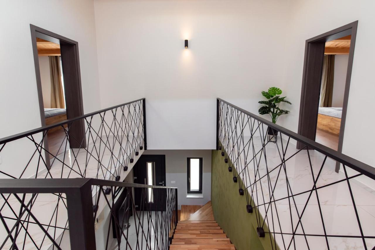 Villa Zara Santalezi Exteriér fotografie
