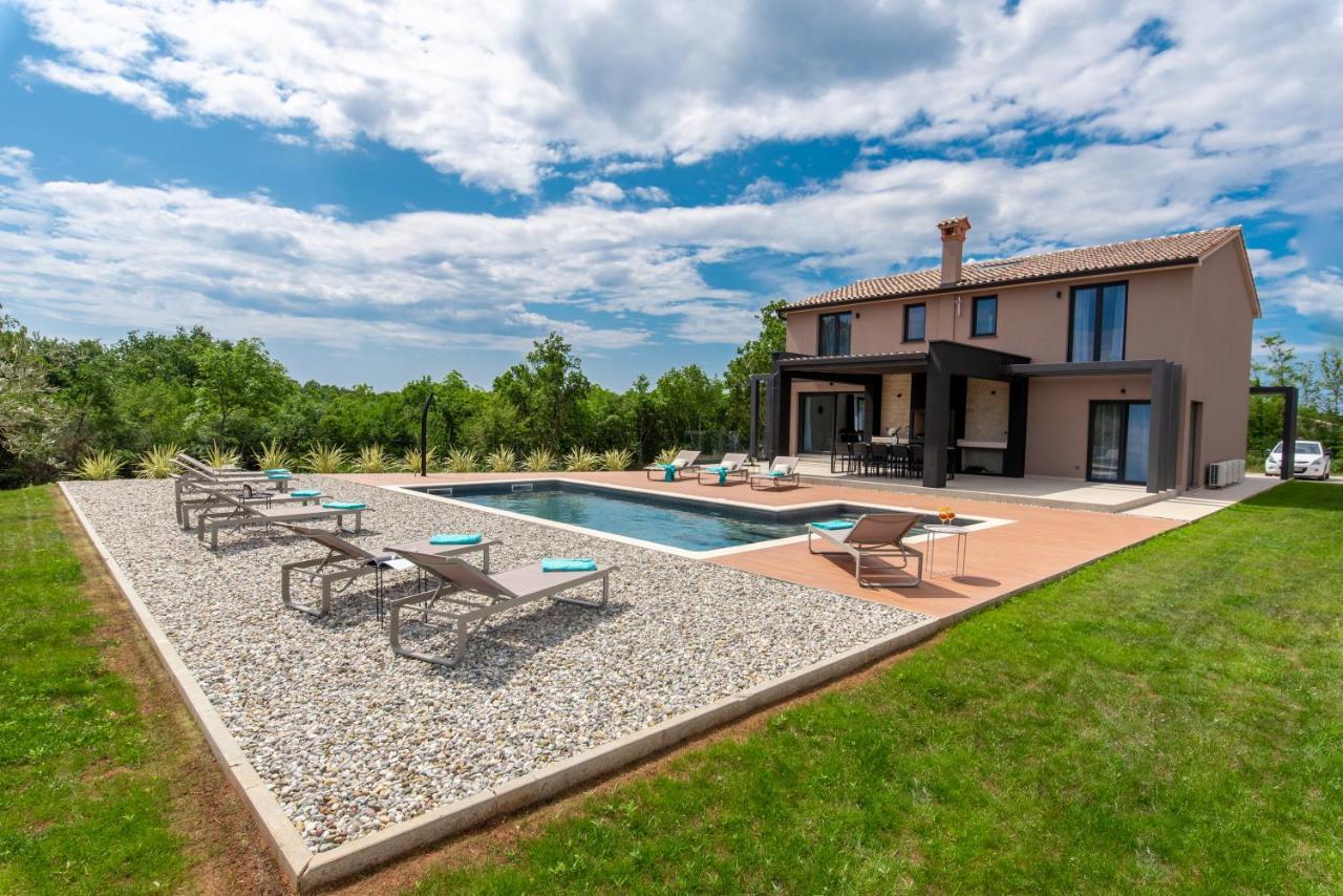 Villa Zara Santalezi Exteriér fotografie